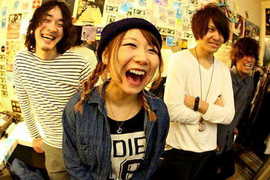 Amelie「手のなるほうへ、光のほうへ」Release Tour 2015