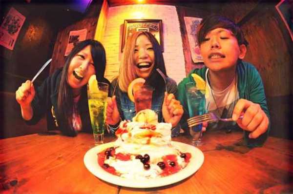Dizzy Sunfist & 39degrees & Mrs.WiENER & EVERLONG 4バンド同時レコ発
